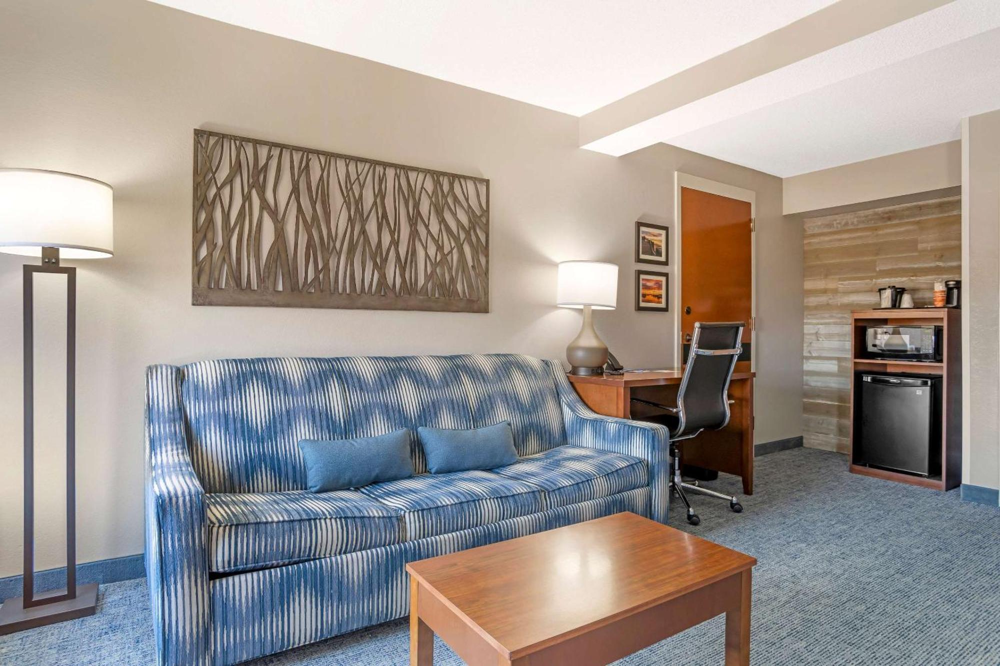 Comfort Suites Near Birkdale Village- Huntersville Ngoại thất bức ảnh