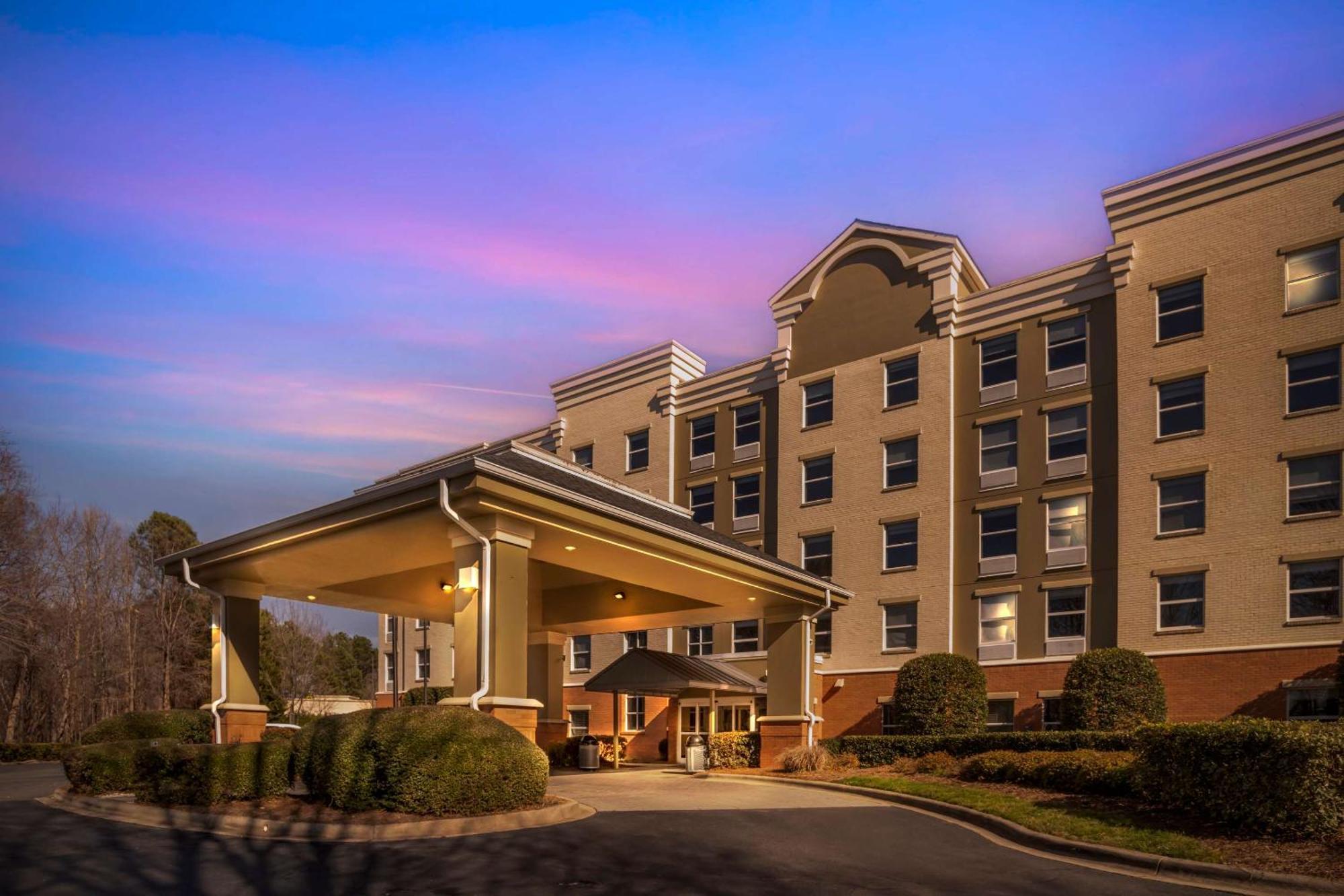 Comfort Suites Near Birkdale Village- Huntersville Ngoại thất bức ảnh