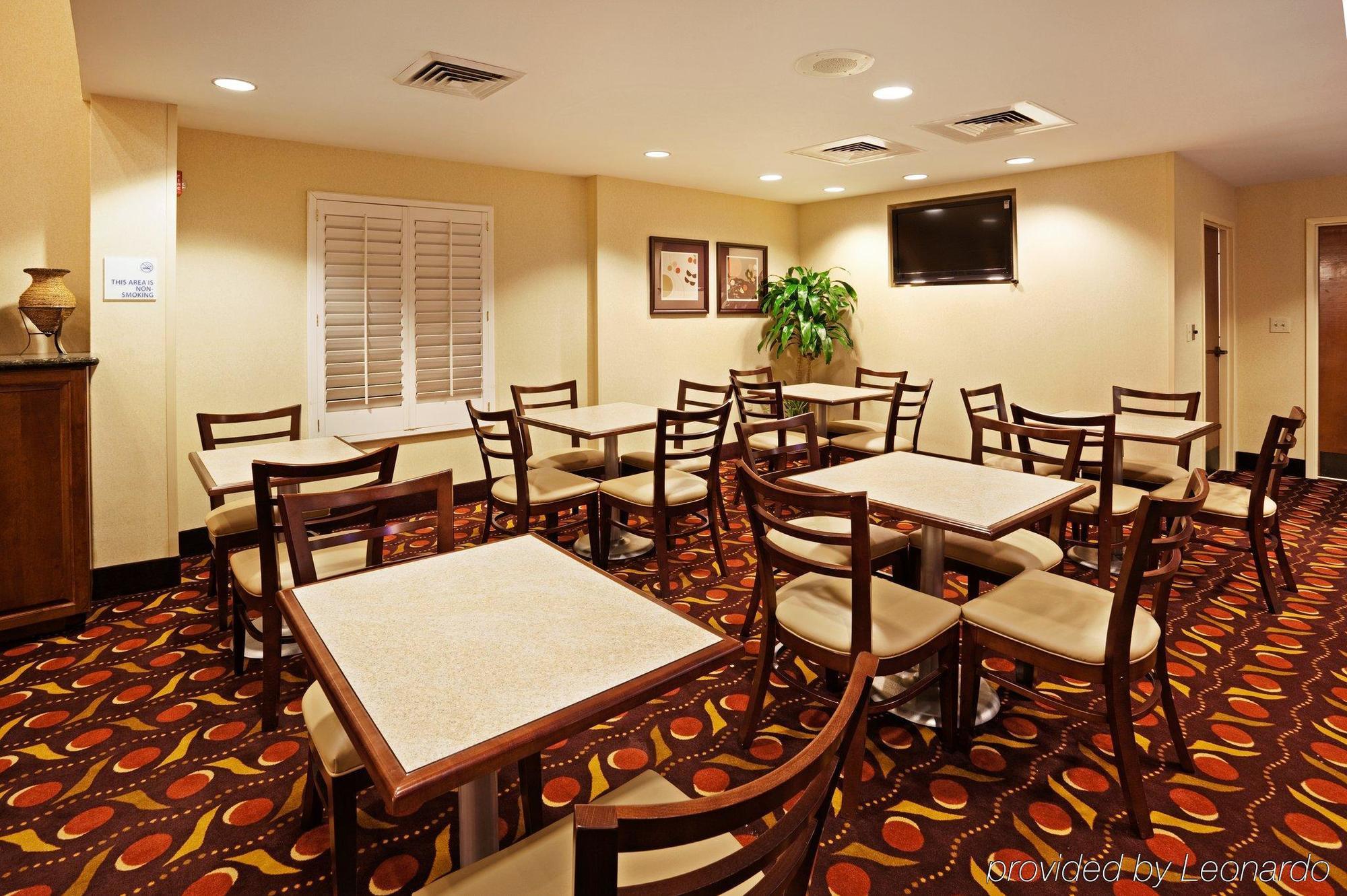 Comfort Suites Near Birkdale Village- Huntersville Ngoại thất bức ảnh