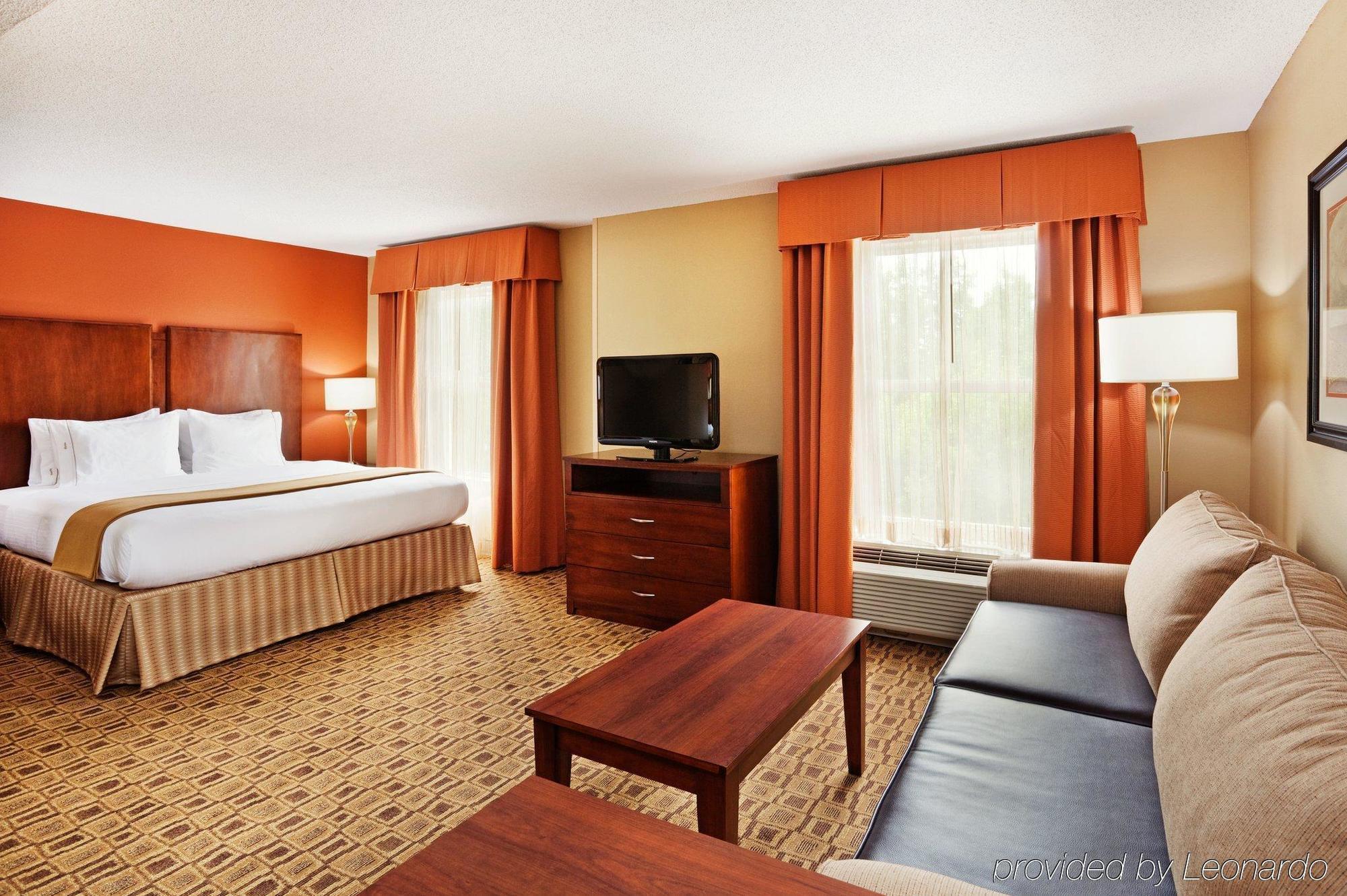 Comfort Suites Near Birkdale Village- Huntersville Phòng bức ảnh